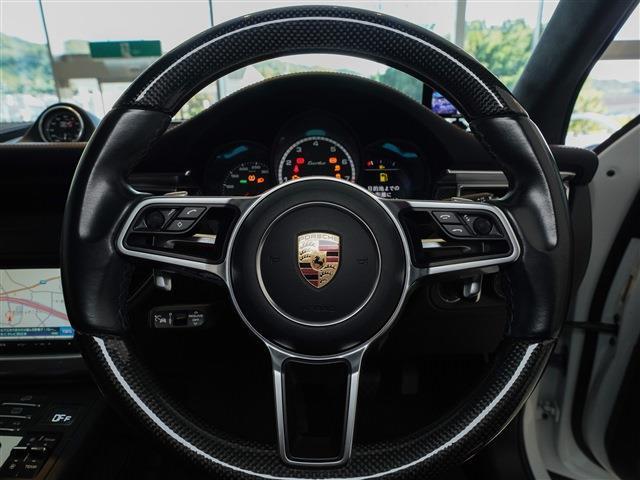 マカン マカン ターボ スポクロ エアサス ACC パノラマSR カーボンインテリア カーボンステアリング 21AW(16枚目)