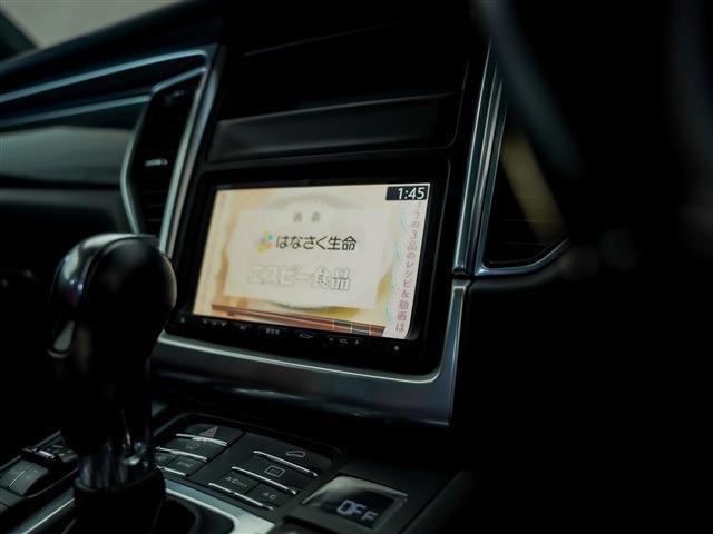 マカン マカン ターボ スポクロ エアサス ACC パノラマSR カーボンインテリア カーボンステアリング 21AW(18枚目)