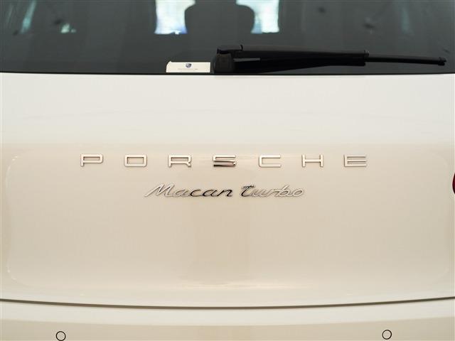 マカン マカン ターボ スポクロ エアサス ACC パノラマSR カーボンインテリア カーボンステアリング 21AW(38枚目)