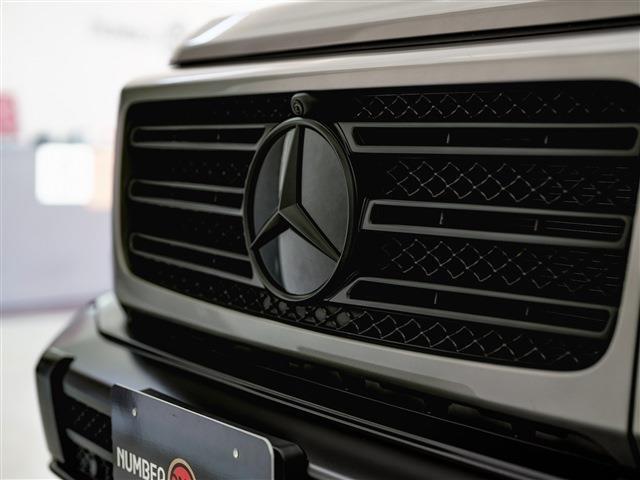 Gクラス G350d AMGライン ツートンラッピング ガラスSR ブルメスター AMGスタイルPKG 本革シート 20AW(10枚目)