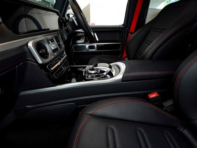Gクラス G350d AMGライン ツートンラッピング ガラスSR ブルメスター AMGスタイルPKG 本革シート 20AW(25枚目)