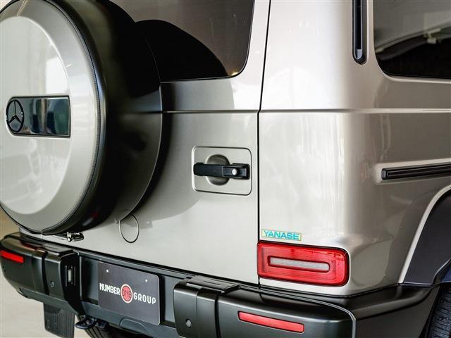 Gクラス G350d AMGライン ツートンラッピング ガラスSR ブルメスター AMGスタイルPKG 本革シート 20AW(35枚目)