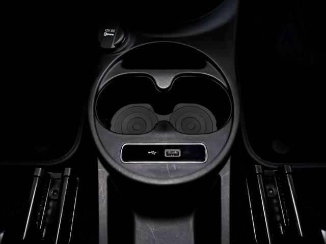 アバルト595 コンペティツィオーネ レコードモンツァマフラー 地デジチューナー アップルカープレイ Sabeit製ハーフレザー(24枚目)