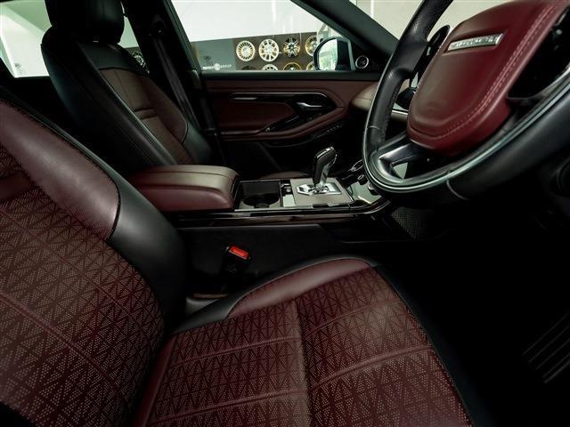レンジローバーイヴォーク R-ダイナミック HSE ブラックパック パノラマSR アンビエント HUD ブラックルーフ ステアリングヒーター MERIDIAN 20AW(15枚目)