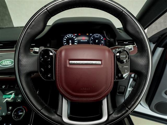 レンジローバーイヴォーク R-ダイナミック HSE ブラックパック パノラマSR アンビエント HUD ブラックルーフ ステアリングヒーター MERIDIAN 20AW(16枚目)