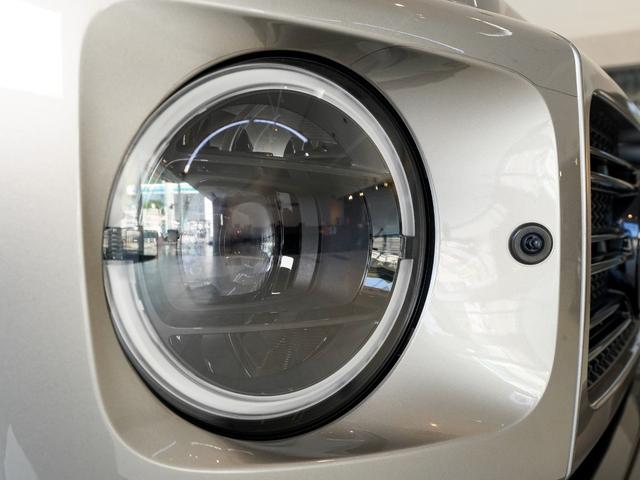 Ｇクラス Ｇ４００ｄ　マヌファクトゥーアエディション　ナイトＰＫＧ　ブラック／グレーダイヤステッチシート　ラグジュアリーＰＫＧ　　ブラックペイント２０ＡＷ（6枚目）