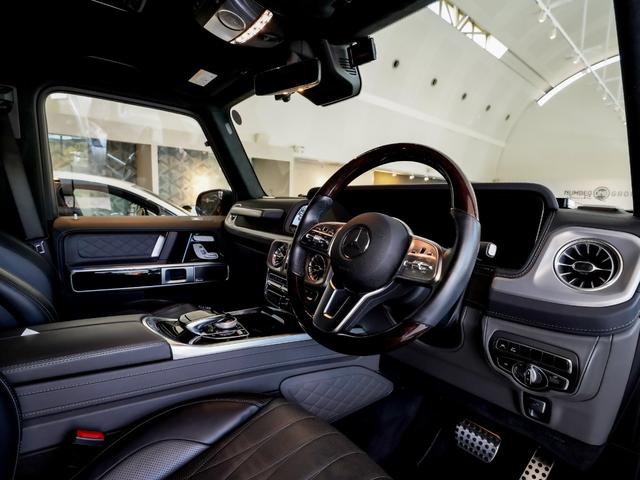 Ｇクラス Ｇ４００ｄ　マヌファクトゥーアエディション　ナイトＰＫＧ　ブラック／グレーダイヤステッチシート　ラグジュアリーＰＫＧ　　ブラックペイント２０ＡＷ（11枚目）