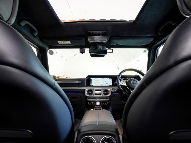 Ｇクラス Ｇ４００ｄ　マヌファクトゥーアエディション　ナイトＰＫＧ　ブラック／グレーダイヤステッチシート　ラグジュアリーＰＫＧ　　ブラックペイント２０ＡＷ（12枚目）