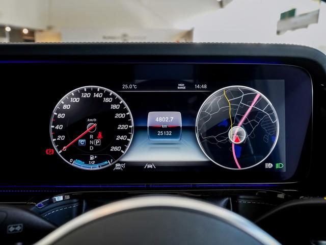 Ｇクラス Ｇ４００ｄ　マヌファクトゥーアエディション　ナイトＰＫＧ　ブラック／グレーダイヤステッチシート　ラグジュアリーＰＫＧ　　ブラックペイント２０ＡＷ（17枚目）