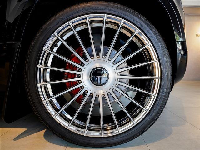 ディフェンダー 　電動サイドステップ　パノラマＳＲ　ブラックパック　エアサス　　ＭＥＲＩＤＥＡＮサウンド　ＶＯＳＥＥＮ２４ＡＷ（9枚目）