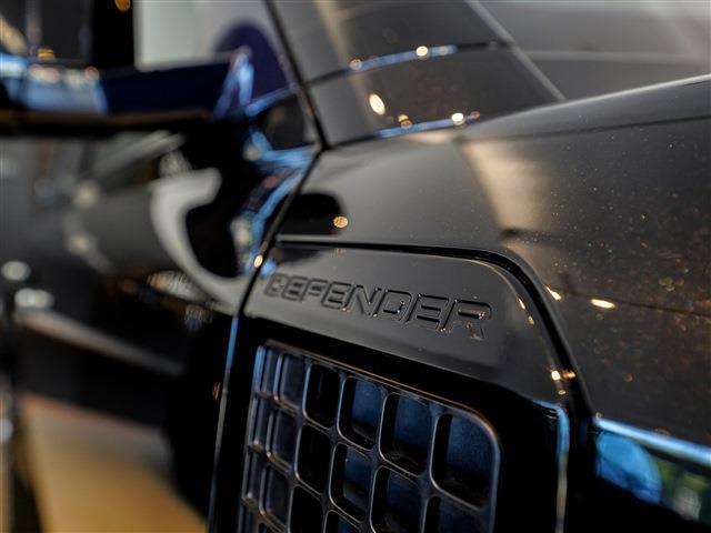 ディフェンダー 　電動サイドステップ　パノラマＳＲ　ブラックパック　エアサス　　ＭＥＲＩＤＥＡＮサウンド　ＶＯＳＥＥＮ２４ＡＷ（39枚目）