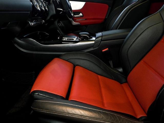 ＣＬＡクラス ＣＬＡ４５　Ｓ　４マチック＋　パノラマＳＲ　ＡＭＧアドバンスドＰＫＧ　ＡＭＧパフォーマンスＰＫＧ　レーダーセーフティーＰＫＧ　ナビＰＫＧ（28枚目）