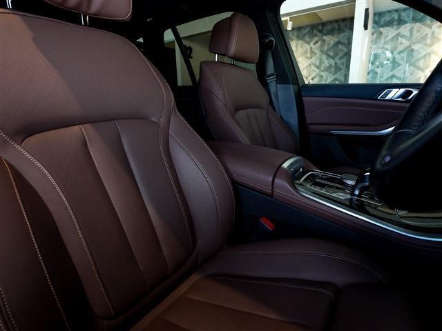 ���X�̍Ŋ��w�́@��Y��O�w�A�i�q���ŉw�@�ƂȂ�܂��B