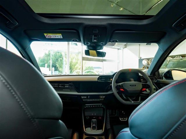 ����E�����������Ă���܂��B���C�y�ɂ����k���������B