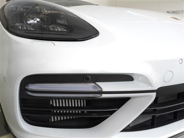 パナメーラ ターボ　パノラマＳＲ　スポクロ　カーボンＰＫＧ　ソフトクローズ　パークアシスト　ＬＥＤマトリックス　２１ＡＷ（7枚目）