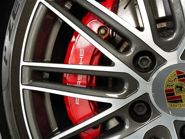 パナメーラ ターボ　パノラマＳＲ　スポクロ　カーボンＰＫＧ　ソフトクローズ　パークアシスト　ＬＥＤマトリックス　２１ＡＷ（10枚目）