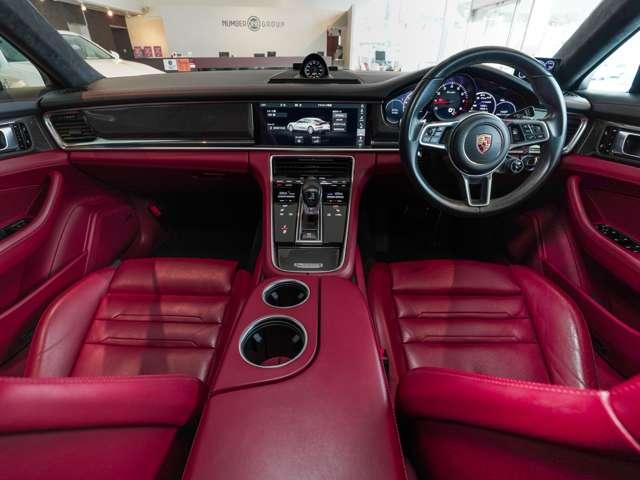 パナメーラ ターボ　パノラマＳＲ　スポクロ　カーボンＰＫＧ　ソフトクローズ　パークアシスト　ＬＥＤマトリックス　２１ＡＷ（12枚目）