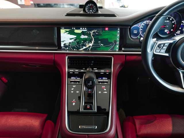 パナメーラ ターボ　パノラマＳＲ　スポクロ　カーボンＰＫＧ　ソフトクローズ　パークアシスト　ＬＥＤマトリックス　２１ＡＷ（17枚目）