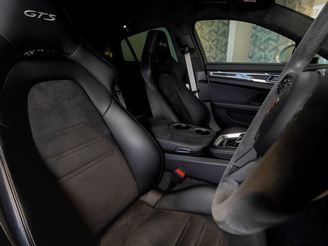 ����E�����������Ă���܂��B���C�y�ɂ����k���������B