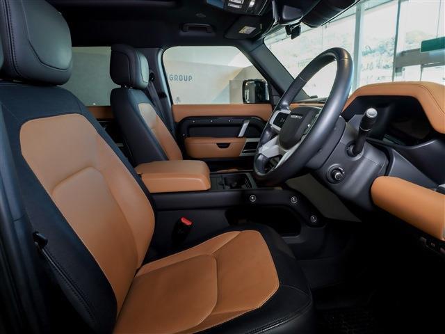 ディフェンダー １１０Ｘ－ダイナミックＨＳＥ　Ｄ３００　エアサスペンションパック　ＨＵＤ　ブッラクパック　コールドパック　キャビンライティング　２２ＡＷ（16枚目）