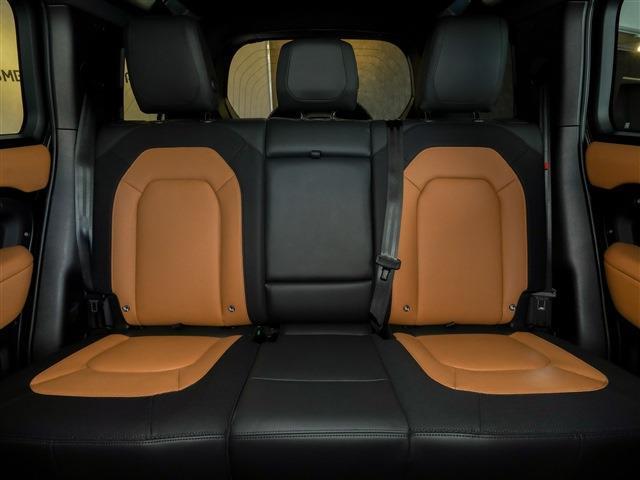 ディフェンダー １１０Ｘ－ダイナミックＨＳＥ　Ｄ３００　エアサスペンションパック　ＨＵＤ　ブッラクパック　コールドパック　キャビンライティング　２２ＡＷ（28枚目）