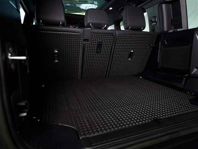 ディフェンダー １１０Ｘ－ダイナミックＨＳＥ　Ｄ３００　エアサスペンションパック　ＨＵＤ　ブッラクパック　コールドパック　キャビンライティング　２２ＡＷ（34枚目）