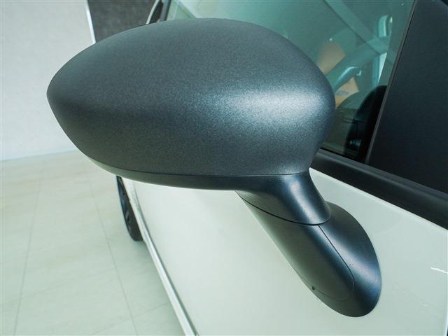 アバルト５９５ コンペティツィオーネ　ＫＷ車高調　バックカメラ　サベルト製シート　ブレンボ製キャリパー　社外鍛造１６ＡＷ（10枚目）