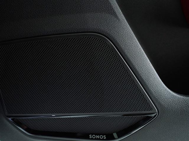 RS Q3 スポーツバック ベースグレード KW車高調 社外スピーカー RSデザインPKG ブラックスタイルPKG スポーツエキゾースト レッドキャリパー 21AW(22枚目)