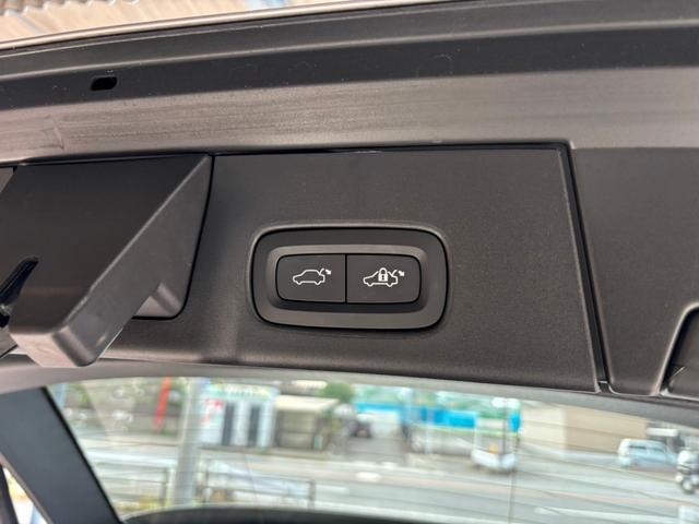 Ｖ９０ Ｄ４　モメンタム　黒革　ディーゼル（50枚目）