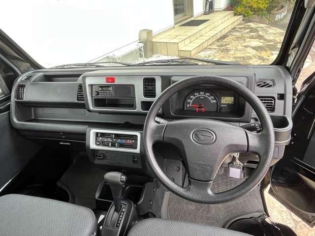 スタンダード ラジオ/走行1800キロ/マニュアルエアコン装備/禁煙車/ワンオーナー車/定期点検記録簿/1年保証付き/(12枚目)