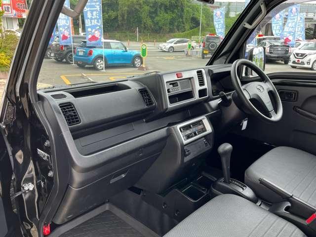 スタンダード ラジオ/走行1800キロ/マニュアルエアコン装備/禁煙車/ワンオーナー車/定期点検記録簿/1年保証付き/(23枚目)