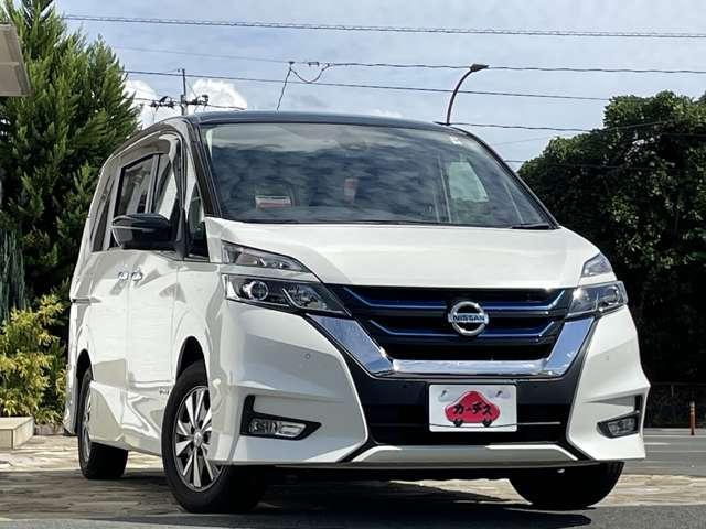 セレナ ｅ－パワー　ハイウェイスターＶ　セーフティパックＡ／アダブティブクルーズコントロール／フリップダウンモニター／両側電動スライドドア／アラウンドビューモニター／純正ナビ／フルセグＴＶ／インテリジェントキー／ＥＴＣ／１年保証付き／（4枚目）