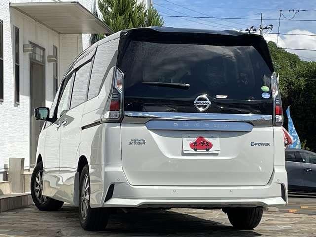 セレナ ｅ－パワー　ハイウェイスターＶ　セーフティパックＡ／アダブティブクルーズコントロール／フリップダウンモニター／両側電動スライドドア／アラウンドビューモニター／純正ナビ／フルセグＴＶ／インテリジェントキー／ＥＴＣ／１年保証付き／（9枚目）
