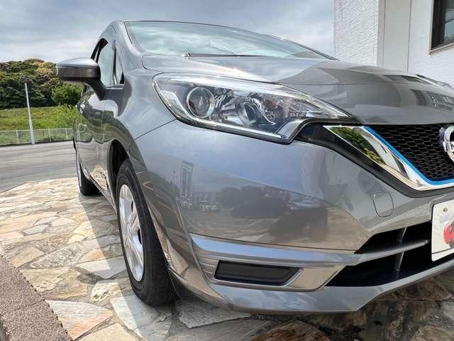 ノート ｅ－パワー　Ｘ　禁煙車／エマージェンシーブレーキ／純正ディスプレーオーディオ／レーンキープ／バックカメラ／ＥＴＣ／アイドリングストップ／スマートキー／横滑り防止装置／パワーウィンドウ／パワステ／定期点検記録簿／（35枚目）