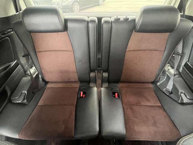 アルファード ２４０Ｓ　タイプゴールドＩＩ　ワンオーナー／禁煙車／アルパインフリップモニター／両側電動スライドドア／アルパインナビ／Ｂｌｕｅｔｏｏｔｈ／ＨＩＤヘッドライト／クルーズコントロール／障害物センサー／スマートキー／ＥＴＣ／パワステ／（30枚目）