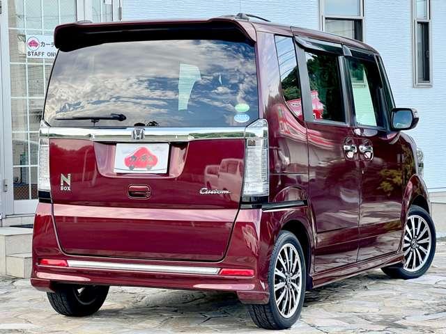 Ｎ－ＢＯＸカスタム Ｇ・ターボＬパッケージ　禁煙車／衝突被害軽減ブレーキ／両側電動スライドドア／純正ナビ／Ｂｌｕｅｔｏｏｔｈ対応／バックカメラ／ＨＩＤヘッドライト／スマートキー／純正１５インチアルミ／クルーズコントロール／パドルシフト／ＥＴＣ／（5枚目）