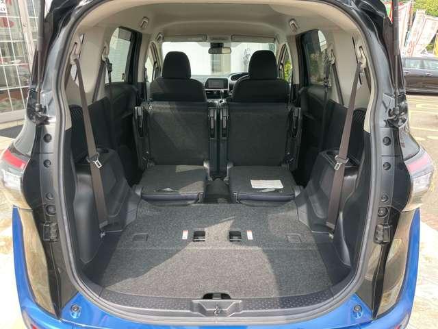 シエンタ Ｇ　禁煙車／衝突被害軽減ブレーキ／両側電動スライドドア／純正ＳＳＤナビ／ワンセグＴＶ／Ｂｌｕｅｔｏｏｔｈ／バックカメラ／ＬＥＤヘッドライト／ＥＴＣ／スマートキー／オートエアコン／パワステ／横滑り防止装置／（28枚目）
