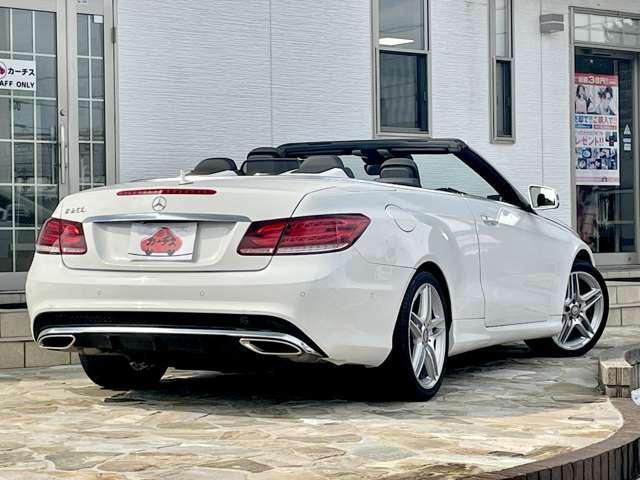 Ｅクラス Ｅ２５０カブリオレＡＭＧスポーツＰｋ　禁煙車／フル装備／ＡＢＳ／Ｗエアバック／純正ＨＤＤナビ／ＤＴＶ／バックカメラ／ＬＥＤヘッドライト／黒革シート／シートヒーター／純正１８インチアルミホイール／オートライト／ＥＴＣ／スマートキー／（3枚目）
