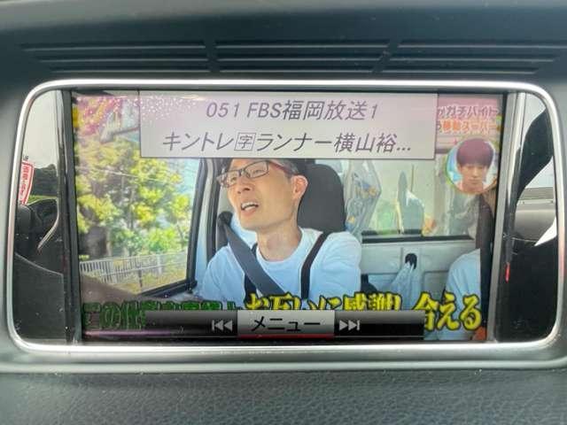 Ｅクラス Ｅ２５０カブリオレＡＭＧスポーツＰｋ　禁煙車／フル装備／ＡＢＳ／Ｗエアバック／純正ＨＤＤナビ／ＤＴＶ／バックカメラ／ＬＥＤヘッドライト／黒革シート／シートヒーター／純正１８インチアルミホイール／オートライト／ＥＴＣ／スマートキー／（8枚目）