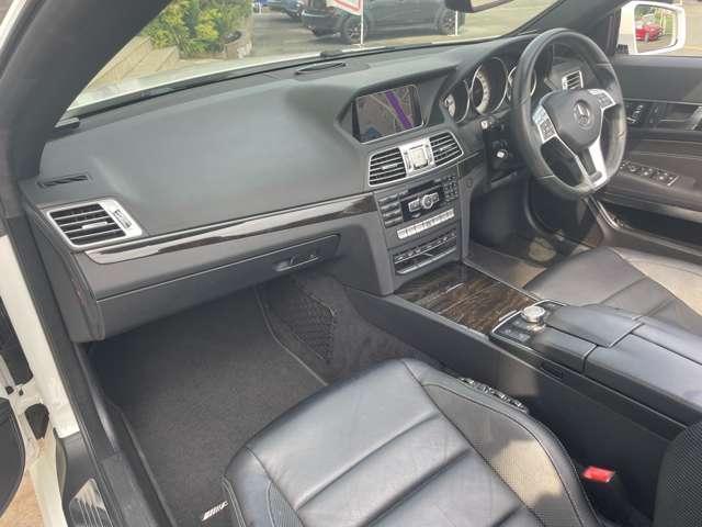 Ｅクラス Ｅ２５０カブリオレＡＭＧスポーツＰｋ　禁煙車／フル装備／ＡＢＳ／Ｗエアバック／純正ＨＤＤナビ／ＤＴＶ／バックカメラ／ＬＥＤヘッドライト／黒革シート／シートヒーター／純正１８インチアルミホイール／オートライト／ＥＴＣ／スマートキー／（24枚目）