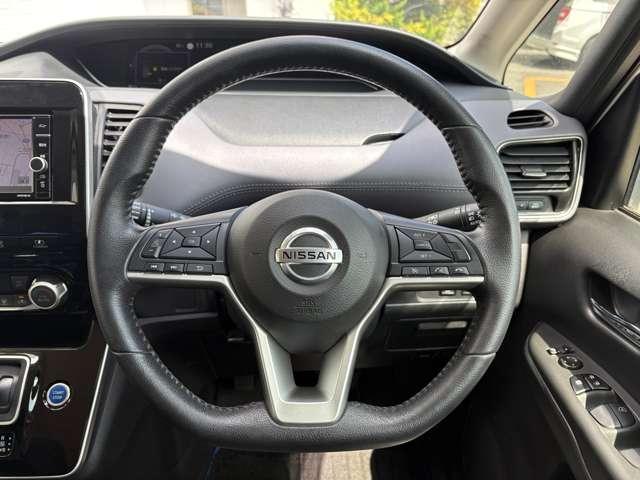 セレナ ｅ－パワー　ハイウェイスターＶ　ワンオーナー／禁煙車／衝突被害軽減ブレーキ／アラウンドビューモニター／純正ナビ／フルセグＴＶ／Ｂｌｕｅｔｏｏｔｈ対応／バックカメラ／クルーズコントロール／ハンズフリーパワースライドドア／ＥＴＣ／（11枚目）