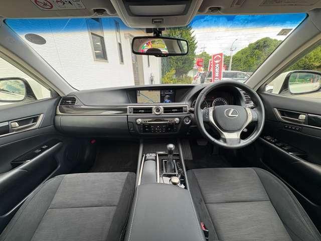 ＧＳ ＧＳ２５０　禁煙車！クルーズコントロール！純正ＨＤＤナビ！バックカメラ！ＢＴ！フルセグＴＶ！パワーシート！ＥＴＣ！オートライト！スマートキー＆プッシュスタート！純正１８アルミＷ！Ｗエアバック＆サイドエアバック（4枚目）
