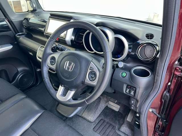 Ｎ－ＢＯＸ Ｇ・ターボＬパッケージ　禁煙車！衝突被害軽減ブレーキ！クルーズコントロール！両側パワースライドドア！純正ナビ！バックカメラ！ＢＴ！ワンセグＴＶ！ＥＴＣ！オートライト！スマートキー！キーレス！ＨＩＤヘッドライト！純正１５ＡＷ！（22枚目）
