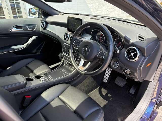 ＧＬＡクラス ＧＬＡ２２０　４マチック　４ＷＤ　４ＷＤ／禁煙車／車検Ｒ９年２月／アダプティブクルーズコントロール／パノラマルーフ／ハーマンカードン／ナビ／ＤＴＶ／黒革／Ｐゲート／ＬＥＤヘッドライト／ＢＳＭ／レザーエクスクルーシブ／シートヒーター／（29枚目）