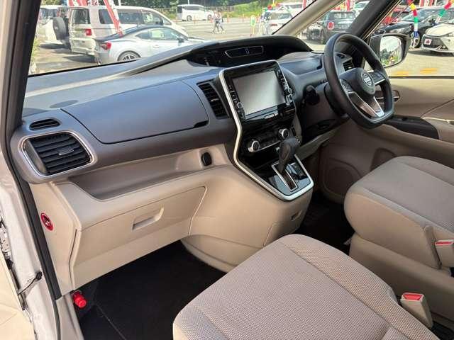 セレナ Ｘ　禁煙車／エマージェンシーブレーキ／プロパイロット／フリップダウンモニター／アラウンドビューモニター／純正９インチナビ／フルセグＴＶ／Ｂｌｕｅｔｏｏｔｈ対応／両側電動スライドドア／ＥＴＣ／スマートキー／（27枚目）