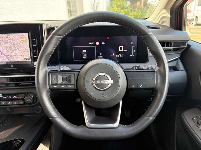 ノート １．２Ｘ　５名　★禁煙車★ＬＥＤヘッドライト★シートヒーター★ステアリングヒーター★純正ＳＳＤナビ★クリアランスソナー★エマージェンシーブレーキ★レーンキープ★フルセグ★（10枚目）