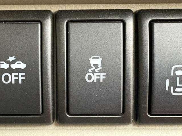 エブリイワゴン ＰＺターボスペシャル　禁煙車／両側電動スライドドア／オートステップ付き／ＨＩＤヘッドライト／社外１５インチアルミホイール／ハイルーフ／ＳＳＤナビ／フルセグＴＶ／バックカメラ／ＥＴＣ／スマートキー／ステアリングスイッチ／（16枚目）