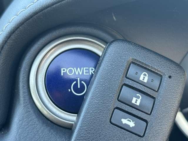 IS IS300h バージョンL 禁煙車/SR/レザーシート/純正SSDナビ/フルセグTV/Bluetooth対応/LEDヘッドライト/純正18AW/クリアランスソナー/ETC/ベンチレーション/アダプティブクルーズコントロール/(44枚目)