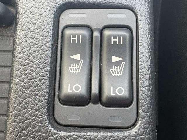 レヴォーグ 2.0GT-Sアイサイト 4WD 5名 ★禁煙車★LEDヘッドライト★レザーシート★シートヒーター★社外ナビ★Bカメラ★ETC★スマートキー★(12枚目)