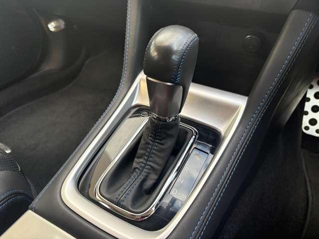 レヴォーグ 2.0GT-Sアイサイト 4WD 5名 ★禁煙車★LEDヘッドライト★レザーシート★シートヒーター★社外ナビ★Bカメラ★ETC★スマートキー★(18枚目)